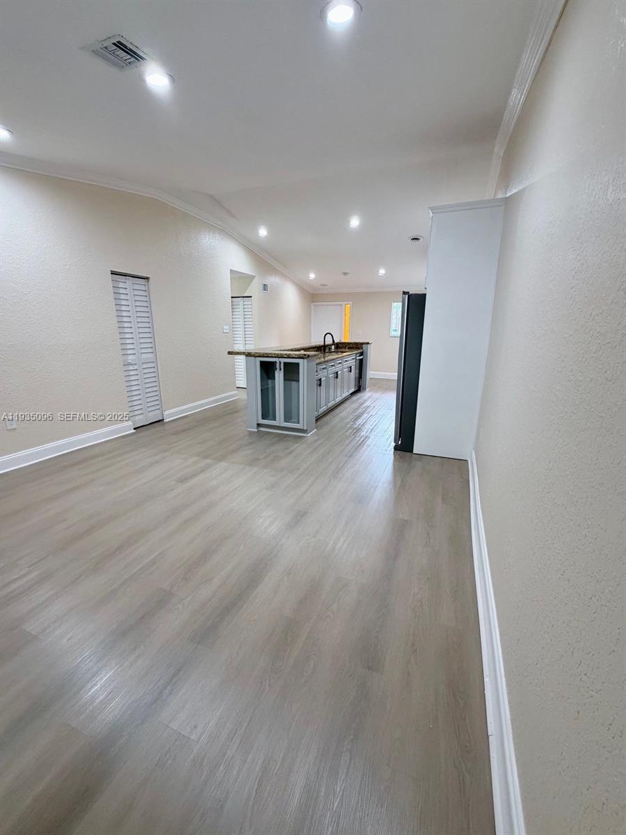 10722 La Placida Dr #9-B3 Coral Springs, FL 33065