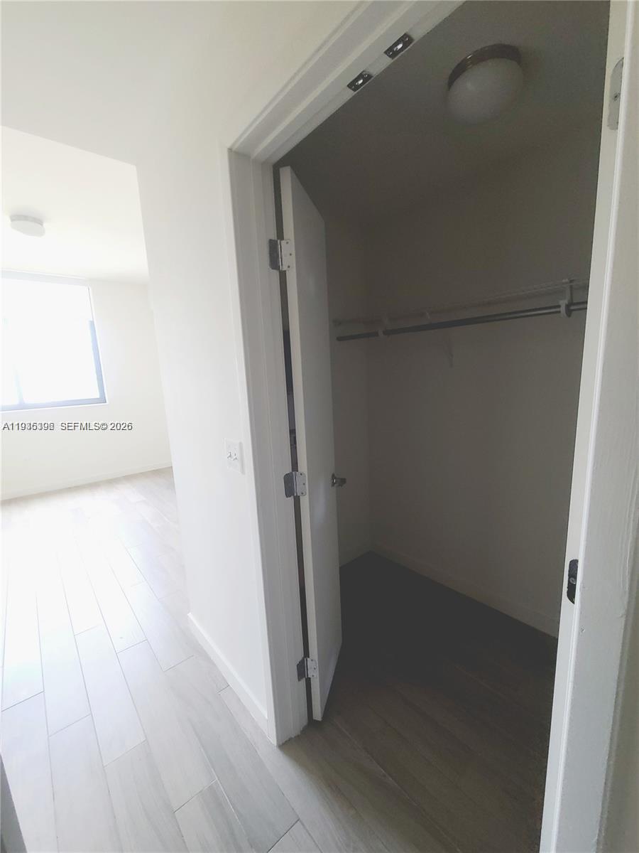 image Nine at Mary Brickell Village11