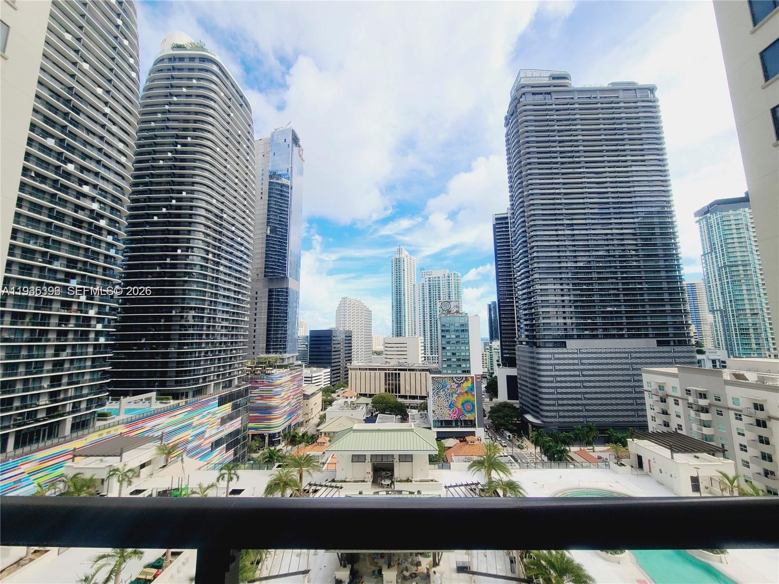 image Nine at Mary Brickell Village1