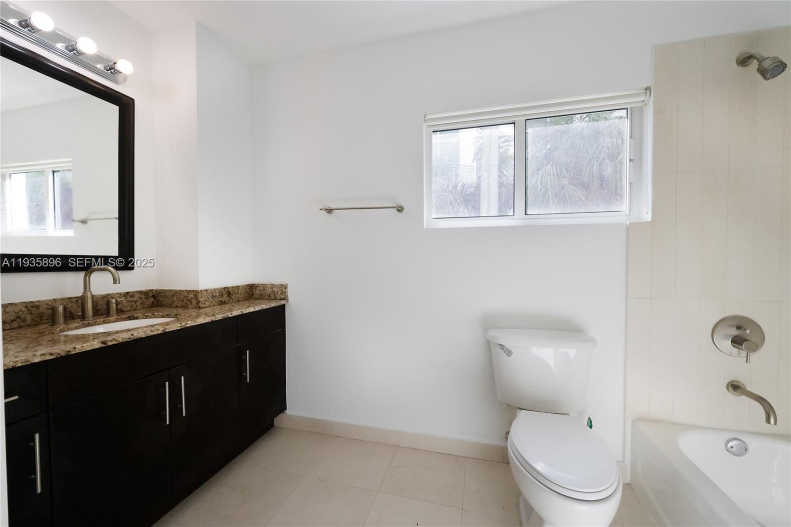 2020 Prairie Ave #202 Miami Beach, FL 33139