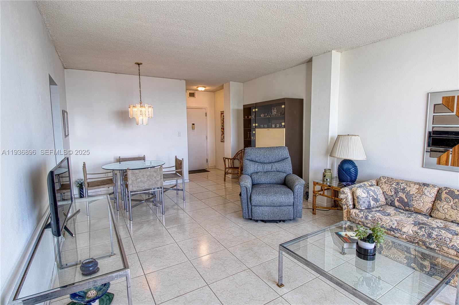 6900 Bay Dr #10K Miami Beach, FL 33141