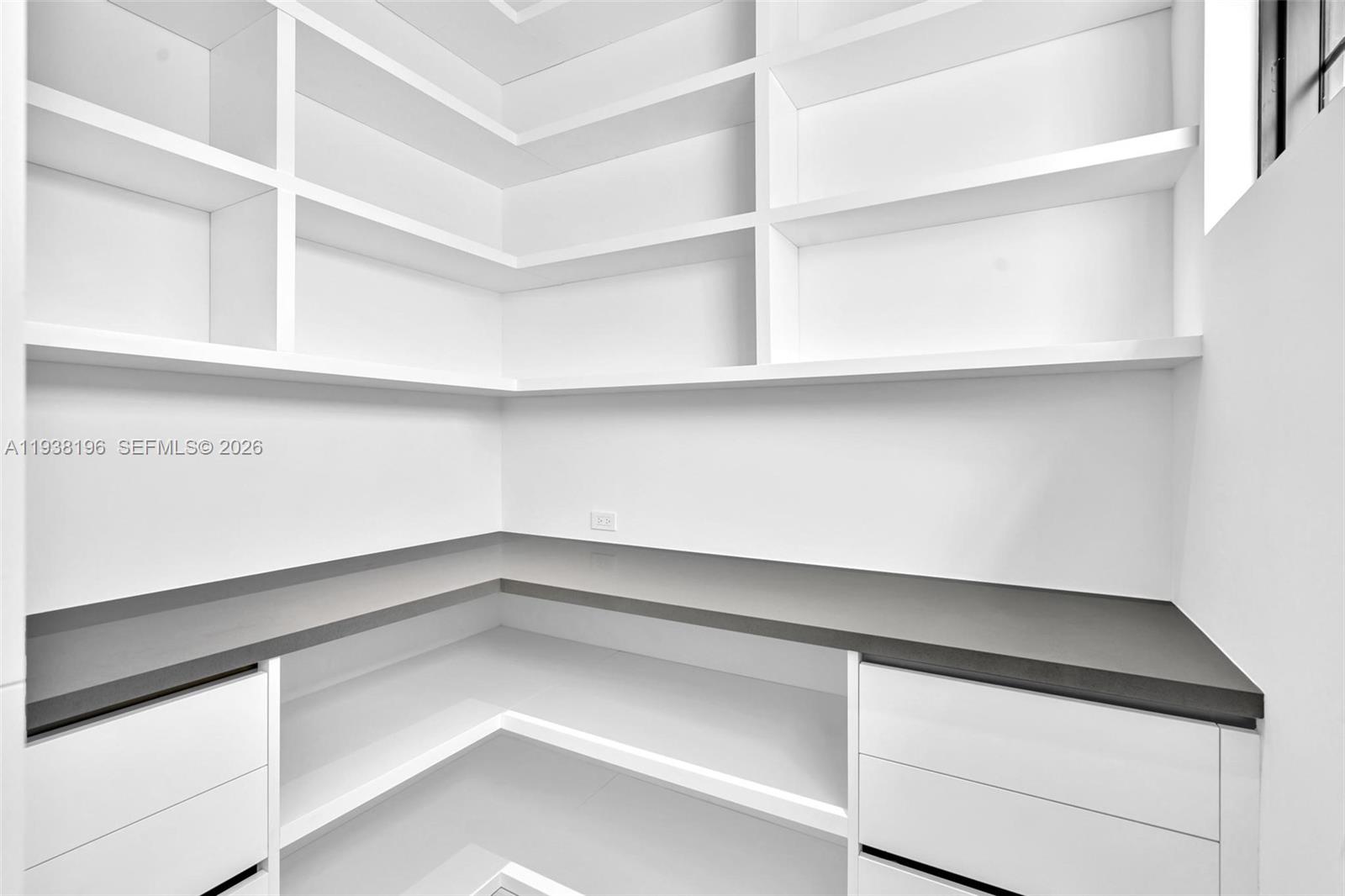 9264 Dickens Ave Surfside, FL 33154