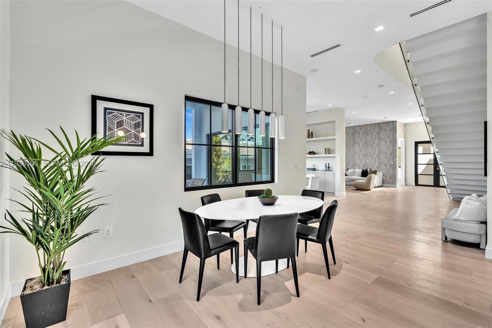 9264 Dickens Ave Surfside, FL 33154