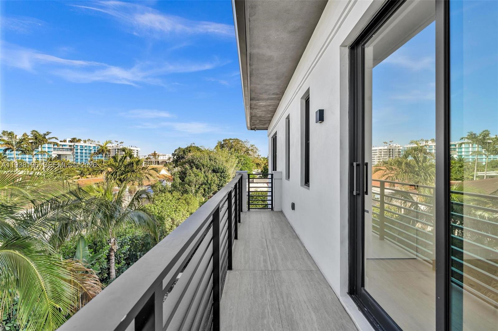 9264 Dickens Ave Surfside, FL 33154