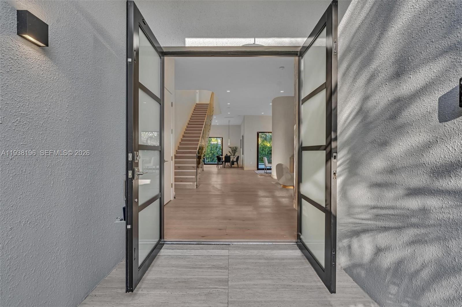 9264 Dickens Ave Surfside, FL 33154