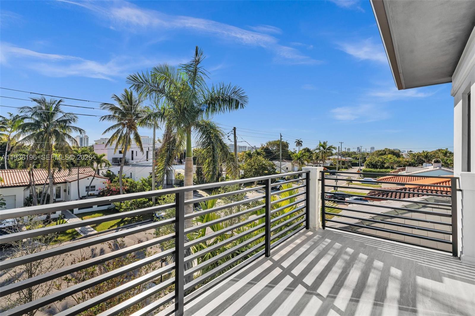 9264 Dickens Ave Surfside, FL 33154