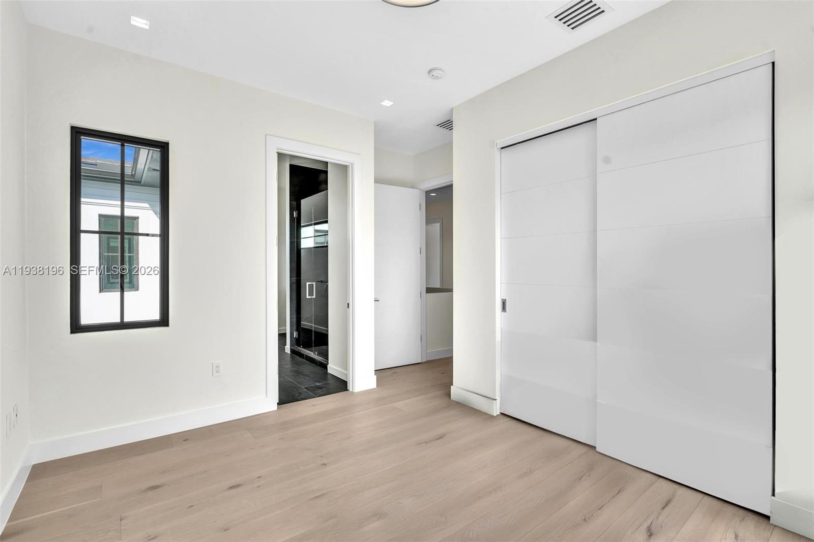 9264 Dickens Ave Surfside, FL 33154