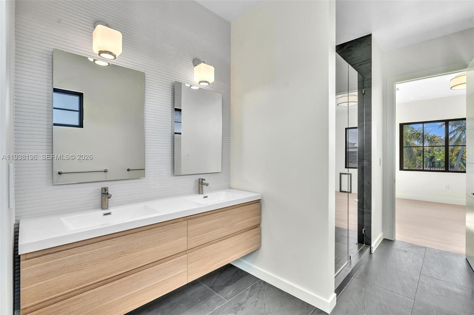 9264 Dickens Ave Surfside, FL 33154