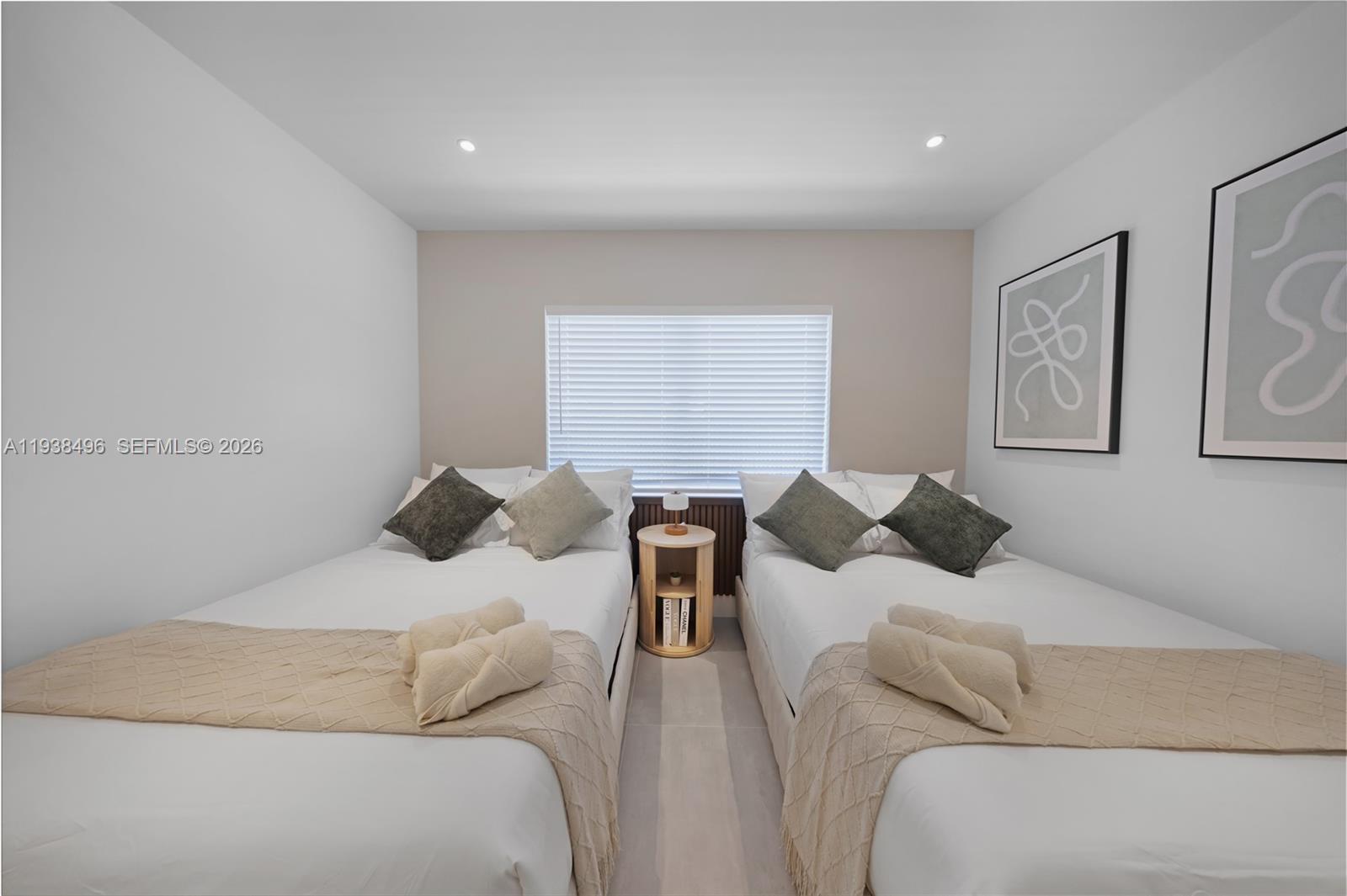 166 NW 41st St Miami, FL 33127