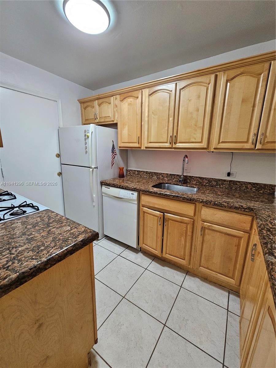 6900 N Kendall Dr #A102 Pinecrest, FL 33156