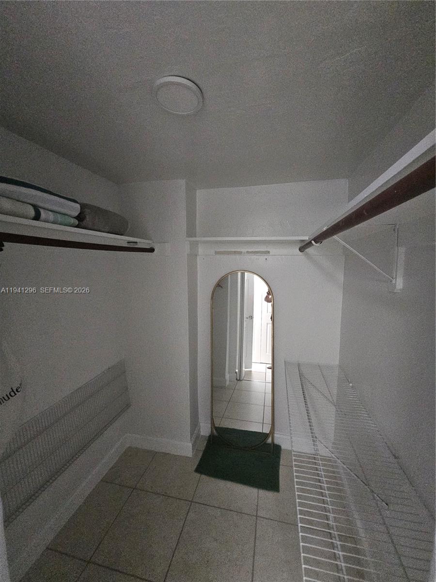 6900 N Kendall Dr #A102 Pinecrest, FL 33156