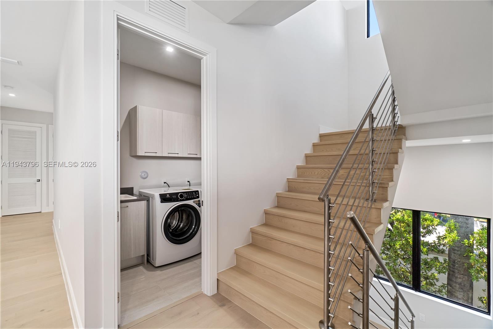 8091 NW 48th Ter Doral, FL 33166