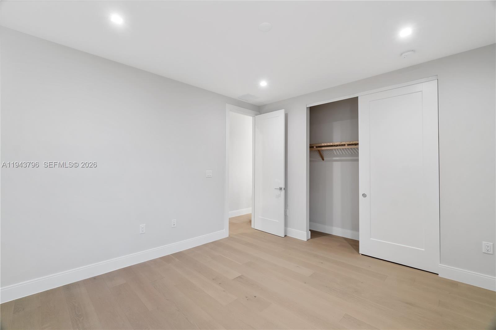 8091 NW 48th Ter Doral, FL 33166