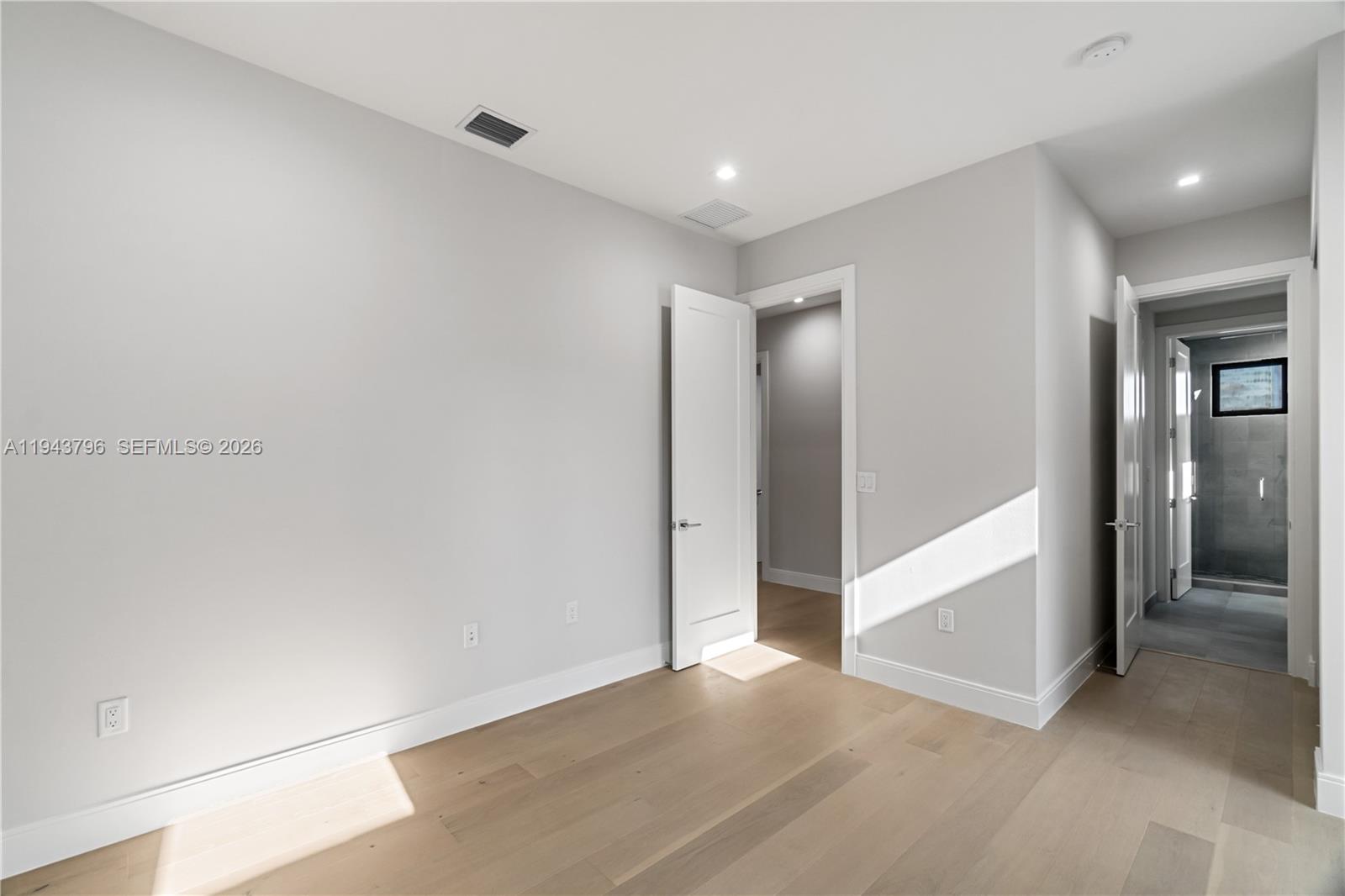 8091 NW 48th Ter Doral, FL 33166