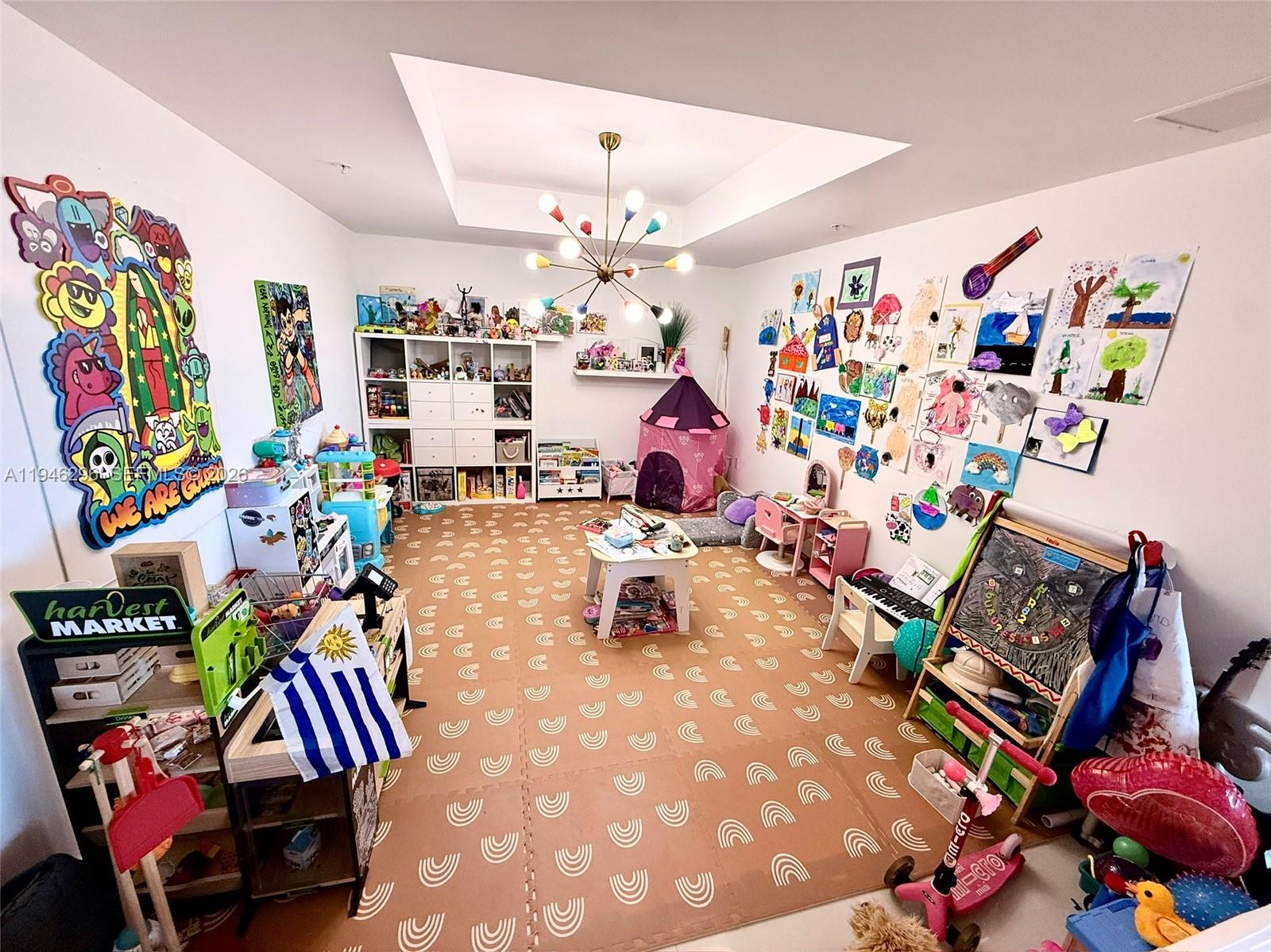 Undisclosed Address North Miami Beach, FL 33160