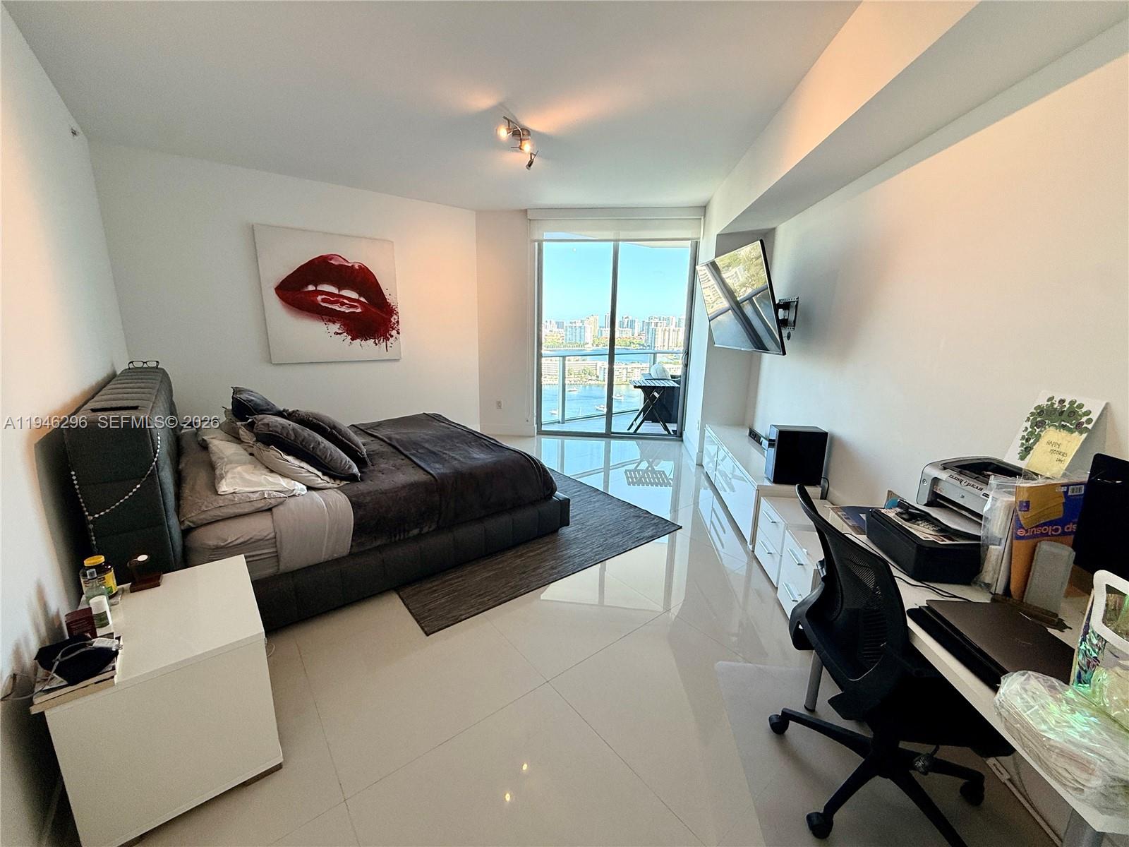 Undisclosed Address North Miami Beach, FL 33160