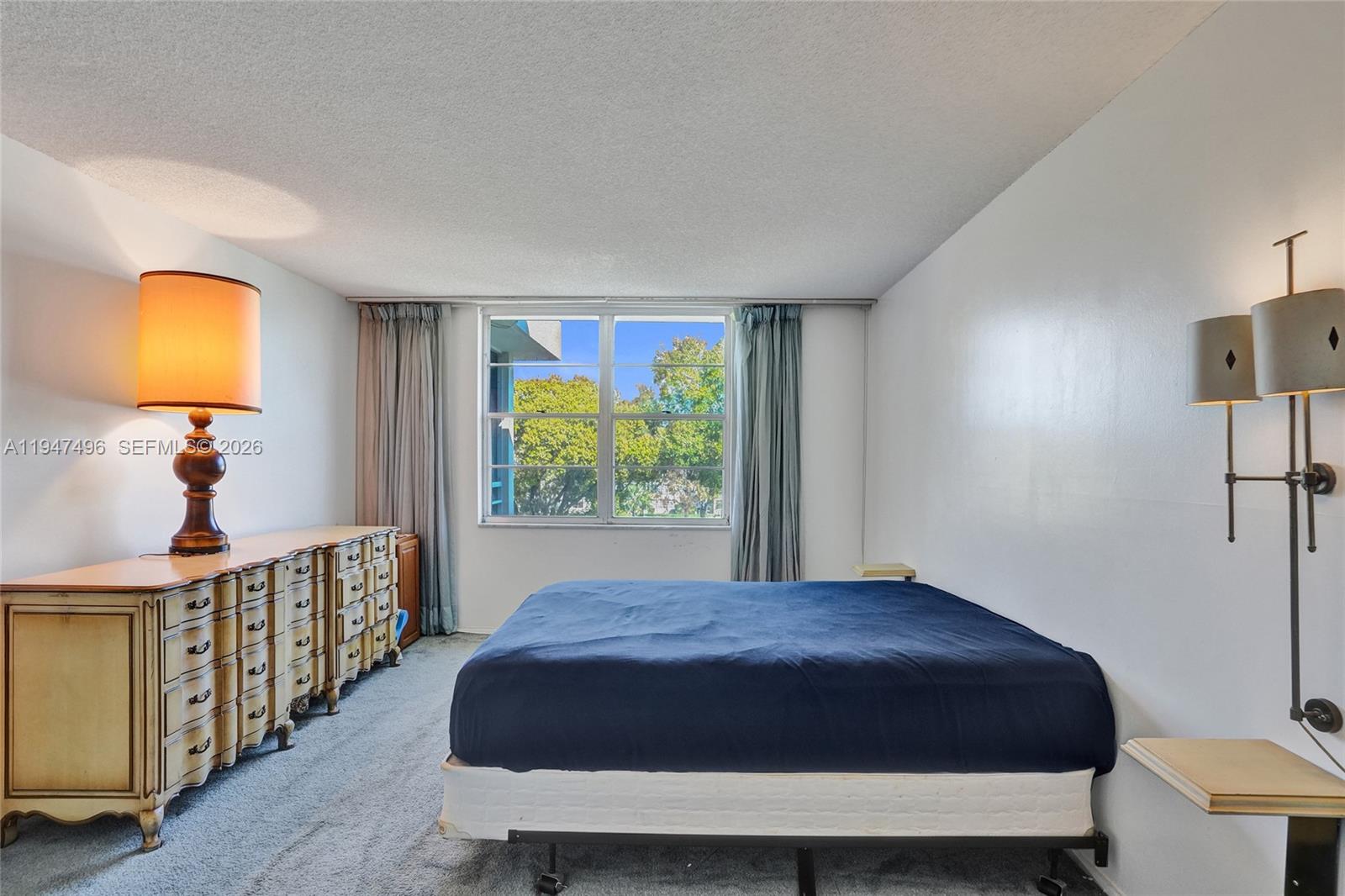 2900 NW 48th Ter #402 Lauderdale Lakes, FL 33313