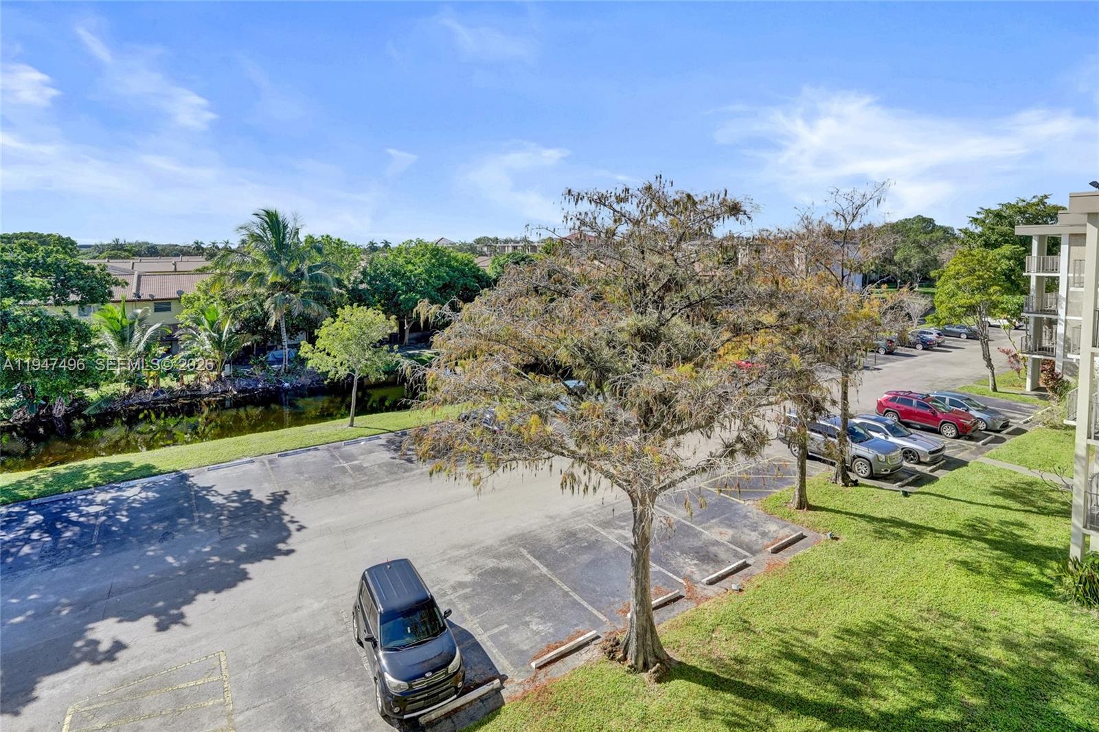 2900 NW 48th Ter #402 Lauderdale Lakes, FL 33313
