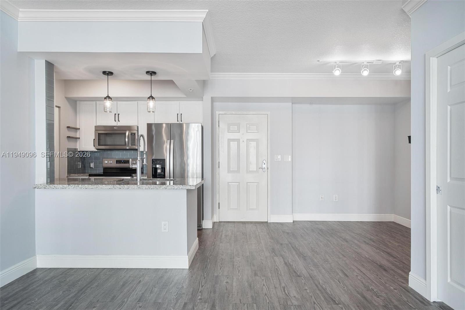 image Cite on the Bay East9