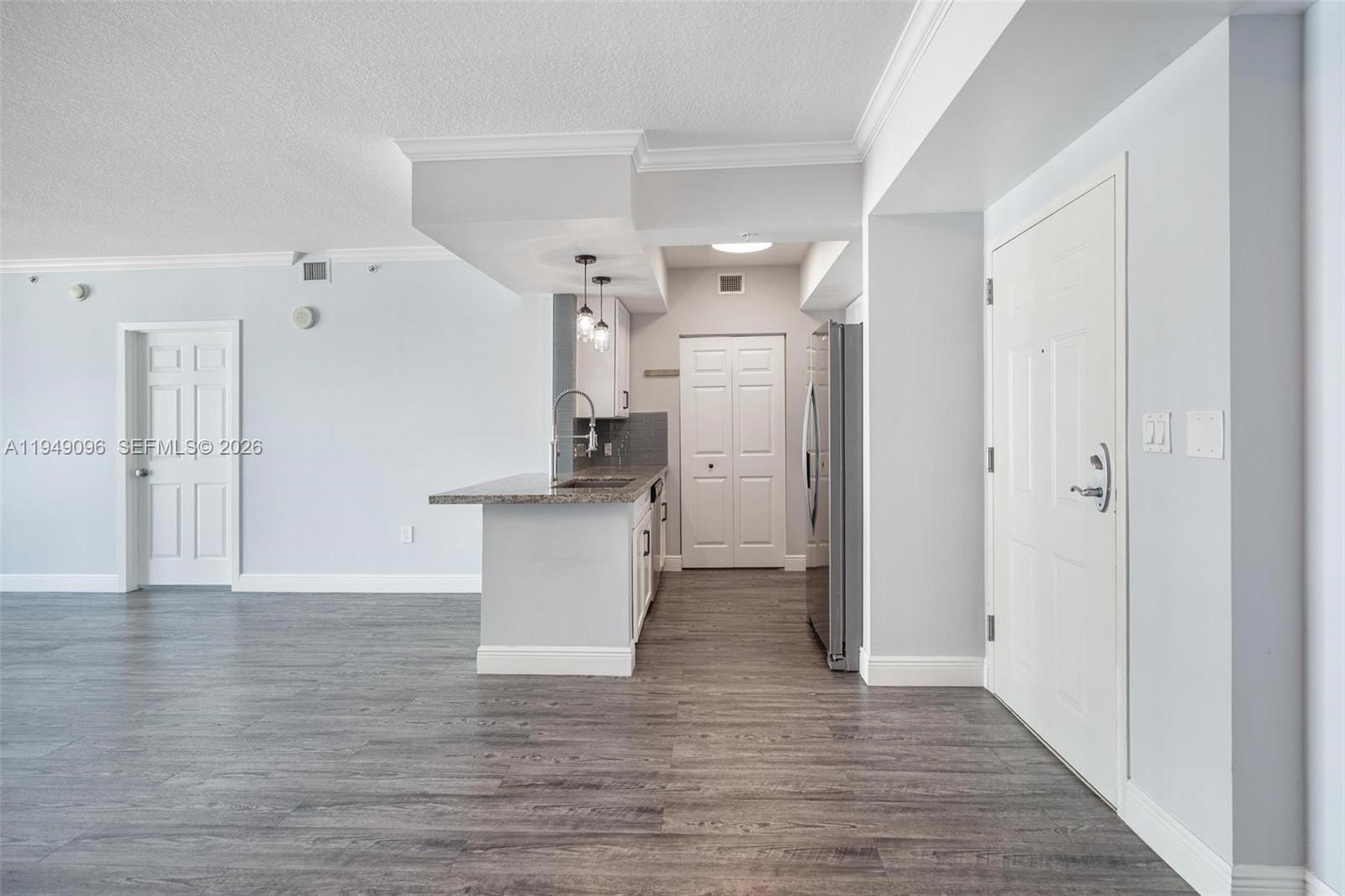 image Cite on the Bay East10