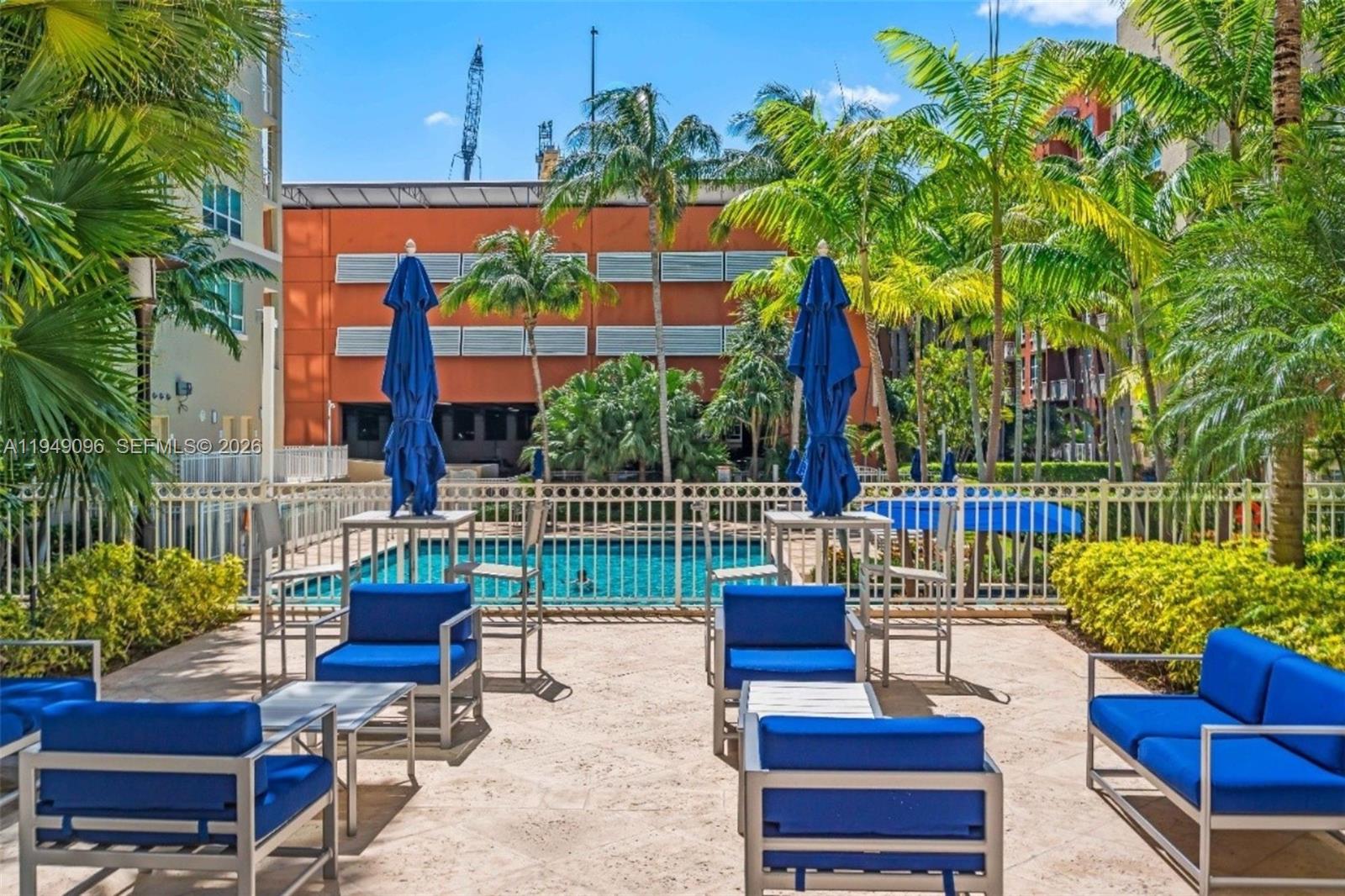 image Cite on the Bay East33