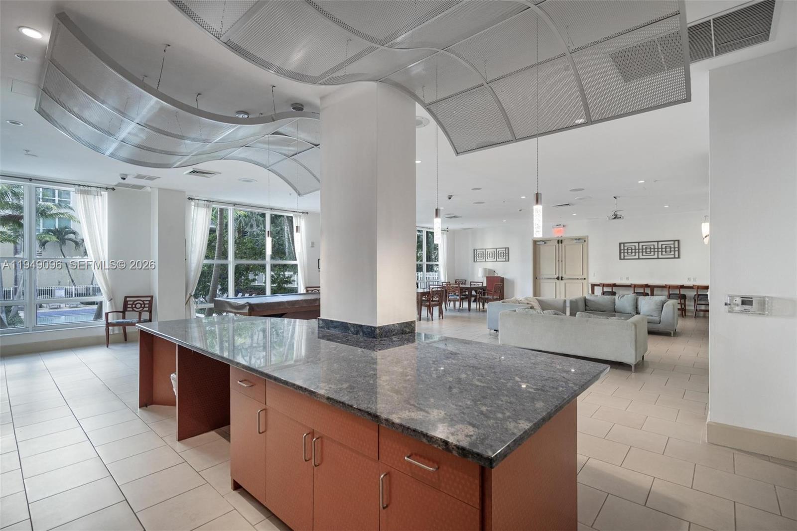 image Cite on the Bay East42