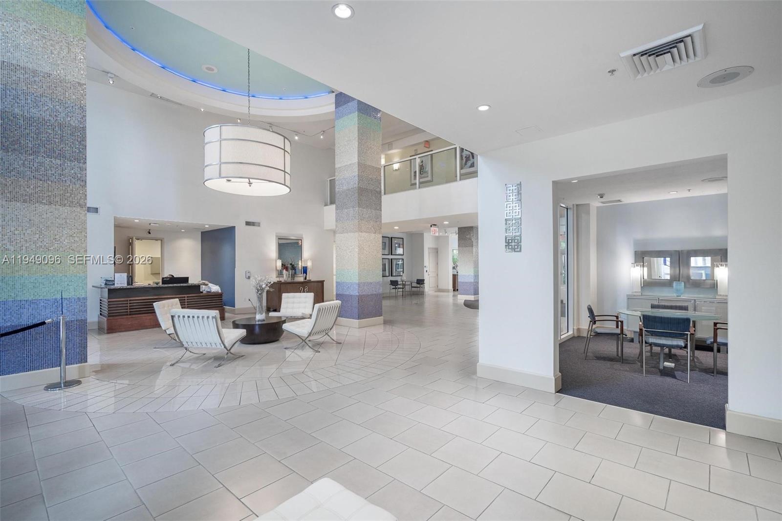 image Cite on the Bay East43