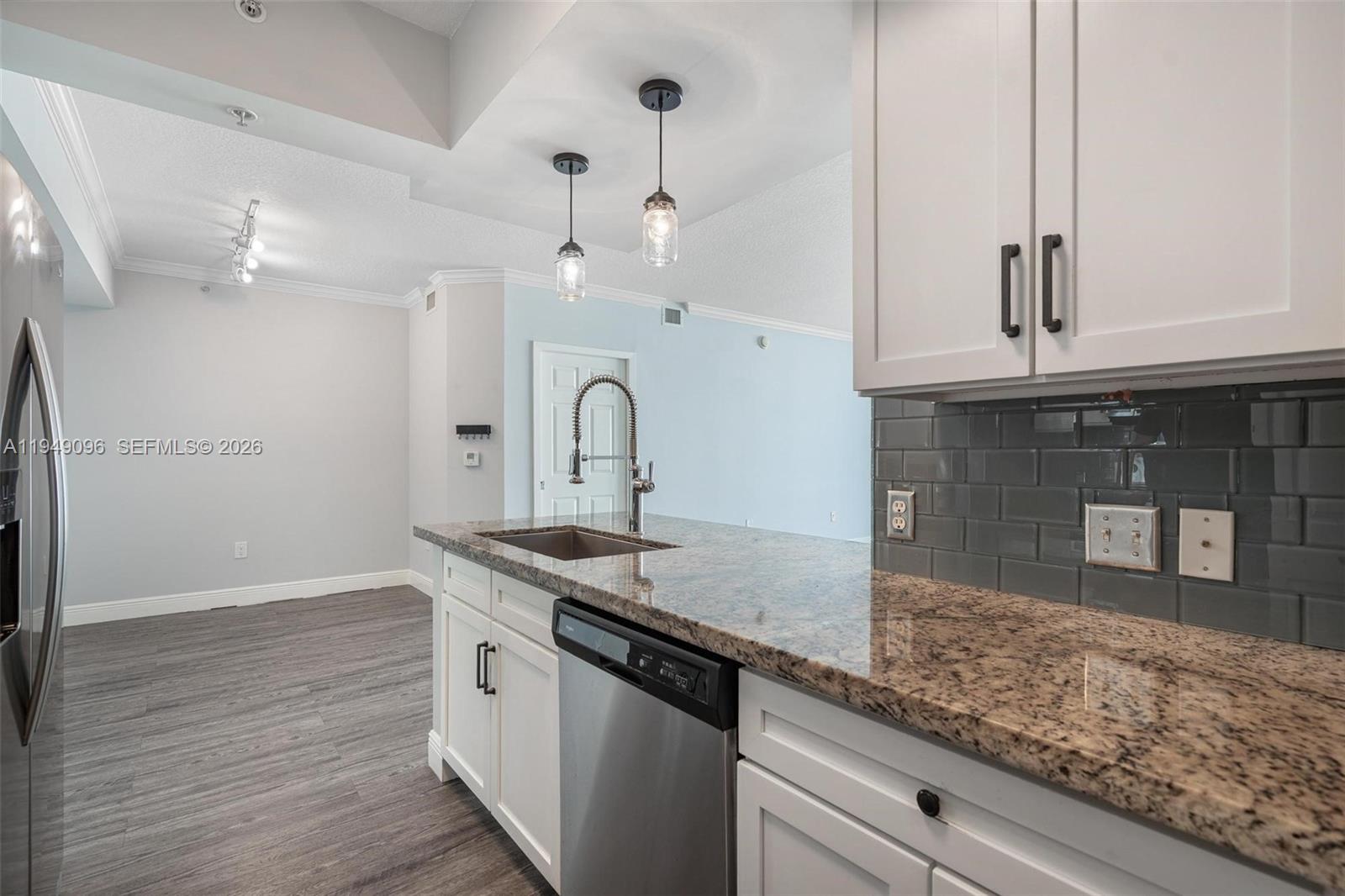 image Cite on the Bay East5