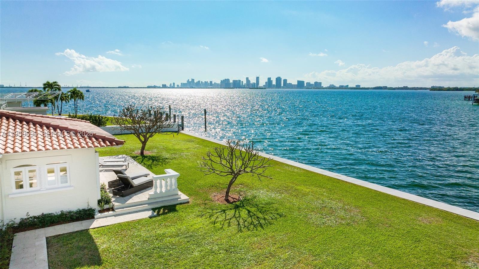 7500 W Treasure Dr North Bay Village, FL 33141