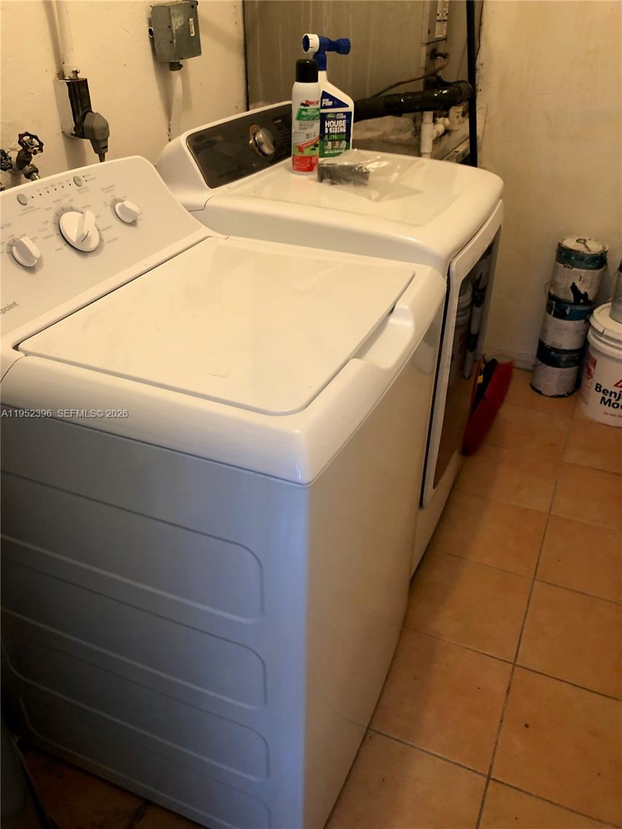 Undisclosed Address Key Biscayne, FL 33149