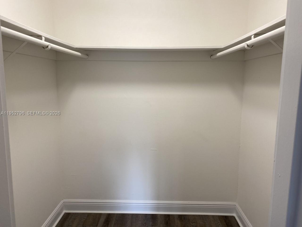 5112 NW 79th Ave #206 Doral, FL 33166