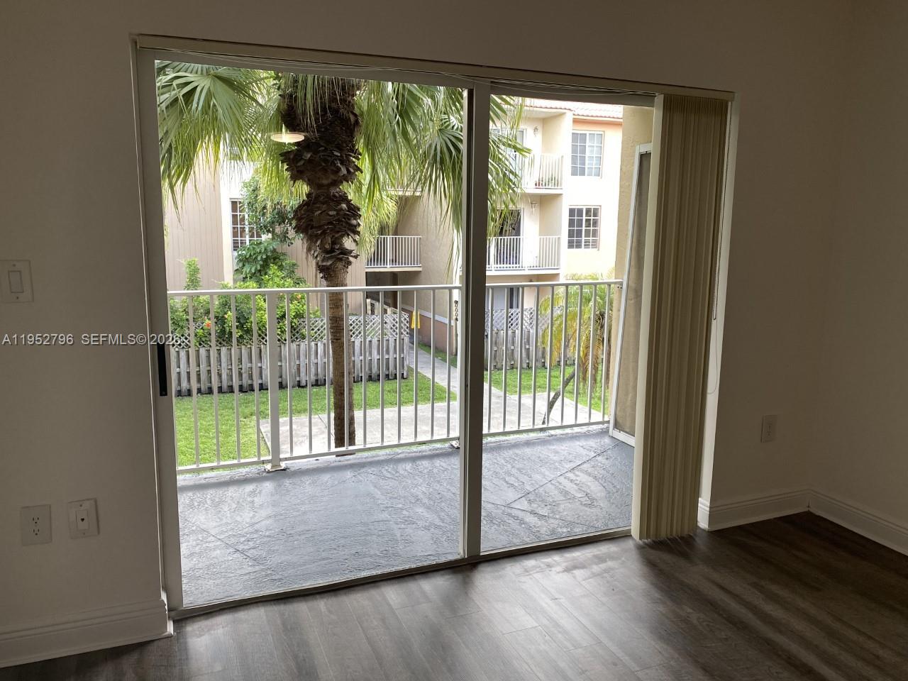 5112 NW 79th Ave #206 Doral, FL 33166