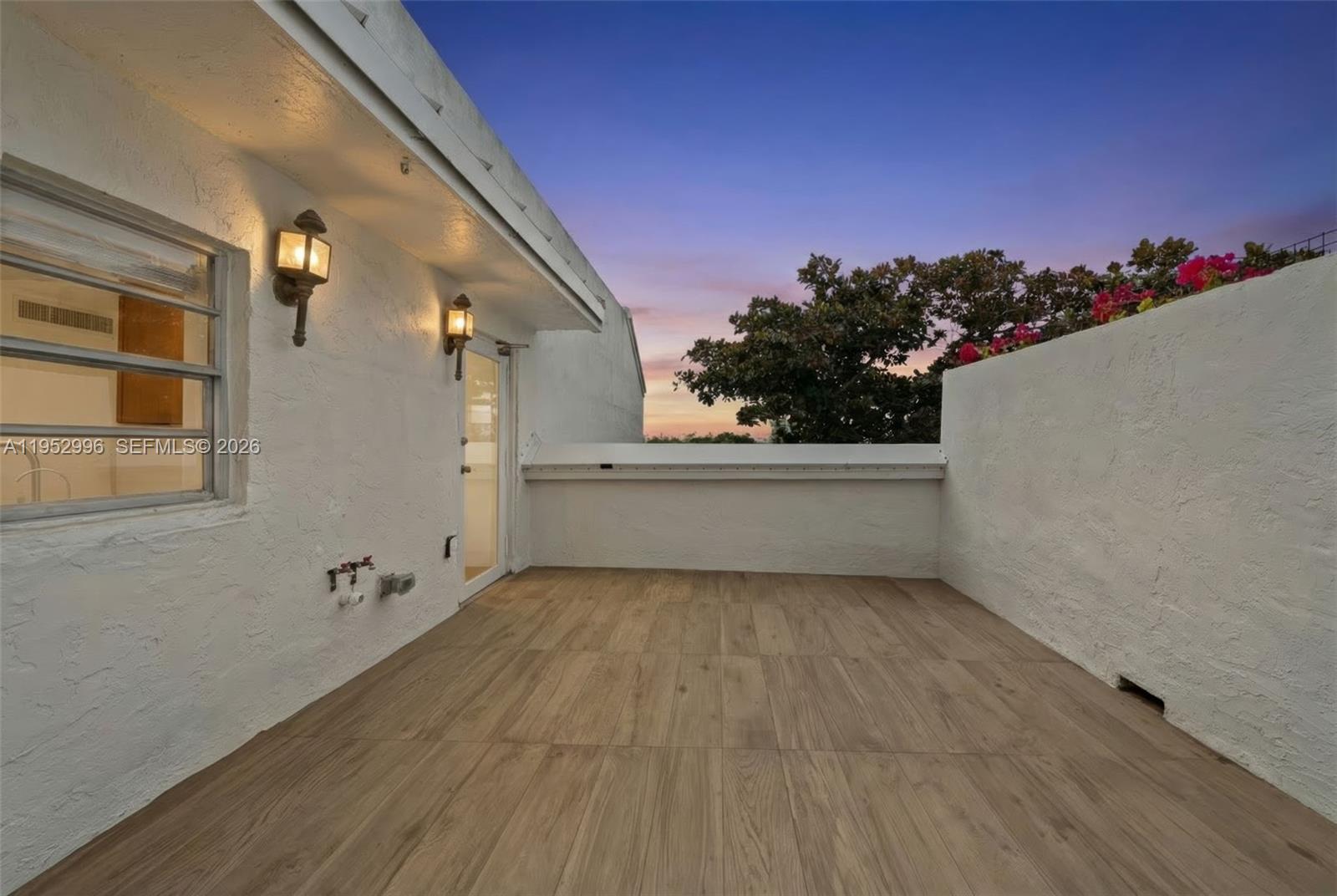 680 NE 64th St #APH6 Miami, FL 33138