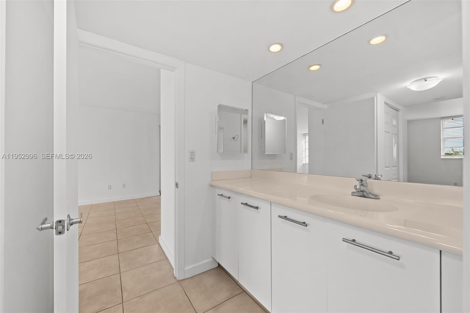 680 NE 64th St #APH6 Miami, FL 33138