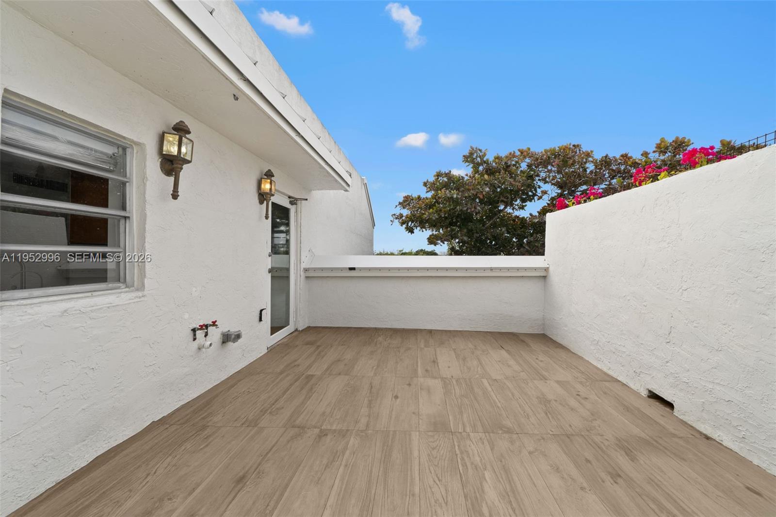 680 NE 64th St #APH6 Miami, FL 33138