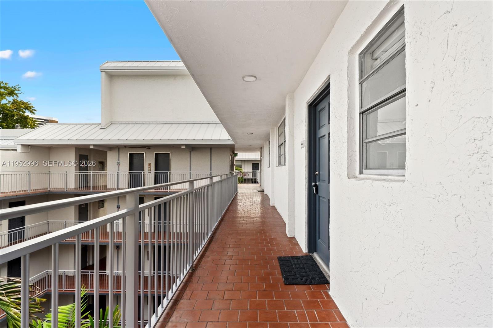 680 NE 64th St #APH6 Miami, FL 33138