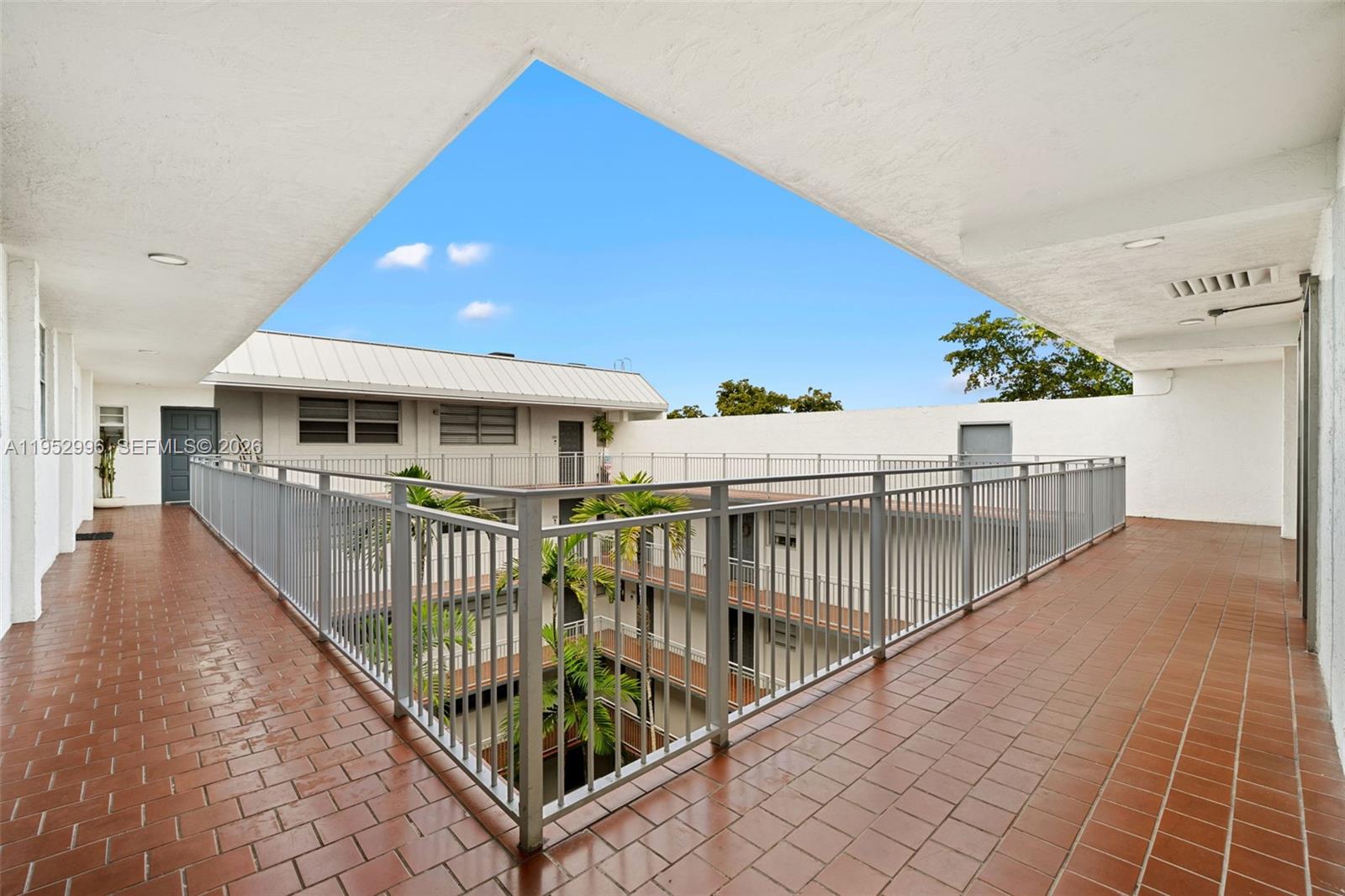 680 NE 64th St #APH6 Miami, FL 33138