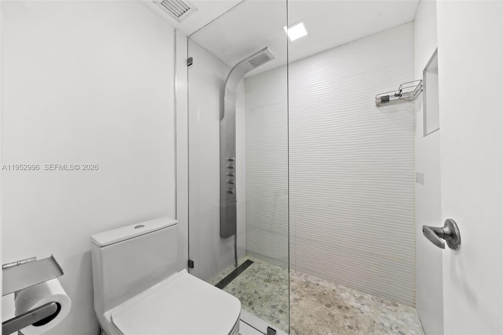 680 NE 64th St #APH6 Miami, FL 33138