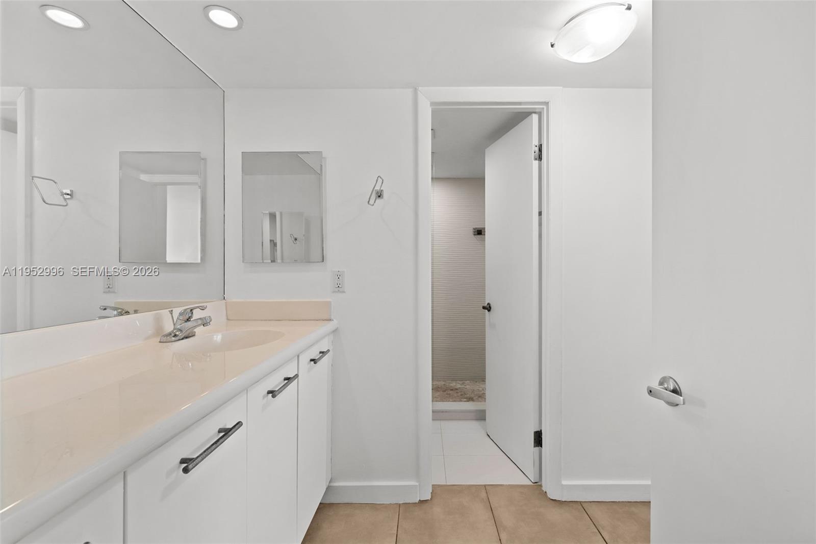 680 NE 64th St #APH6 Miami, FL 33138