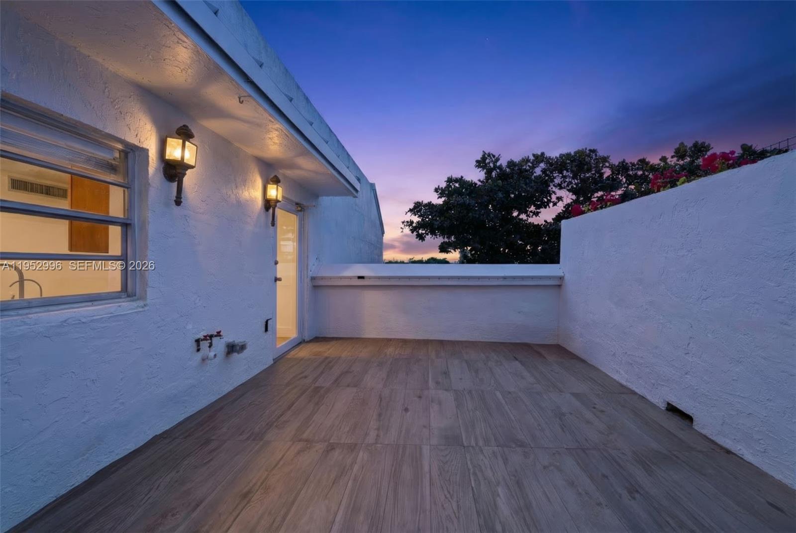 680 NE 64th St #APH6 Miami, FL 33138