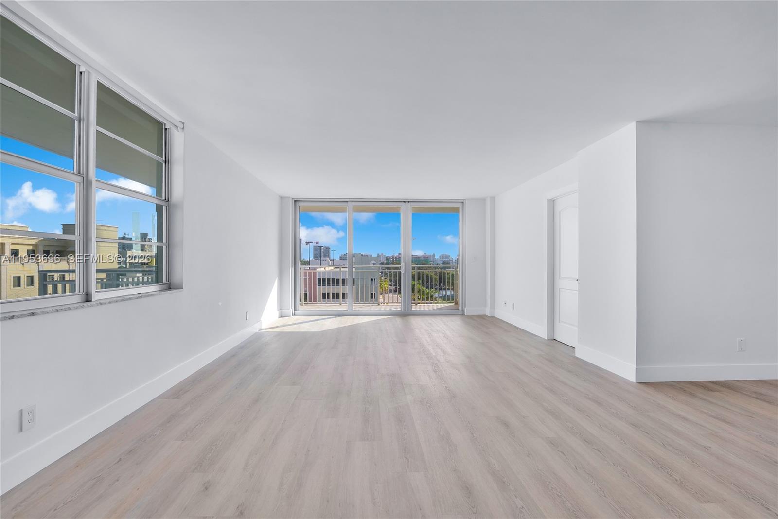 9500 W Bay Hbr Dr #7H Bay Harbor Islands, FL 33154