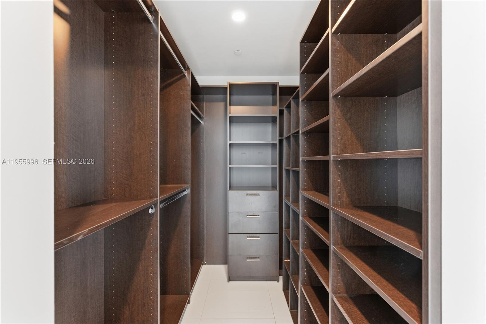 image The Bond on Brickell9