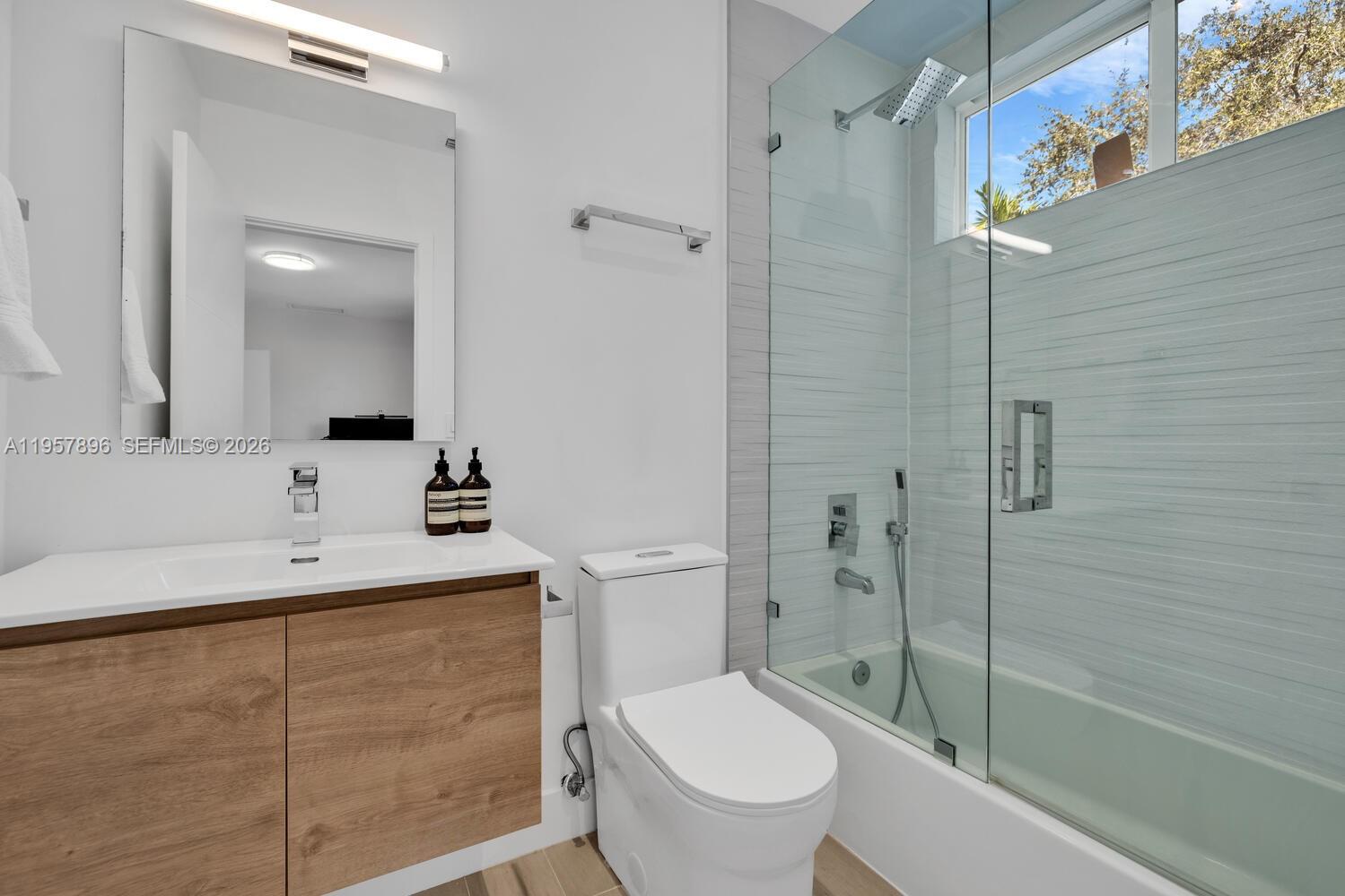 2851 SW 33rd Ct #2851 Miami, FL 33133