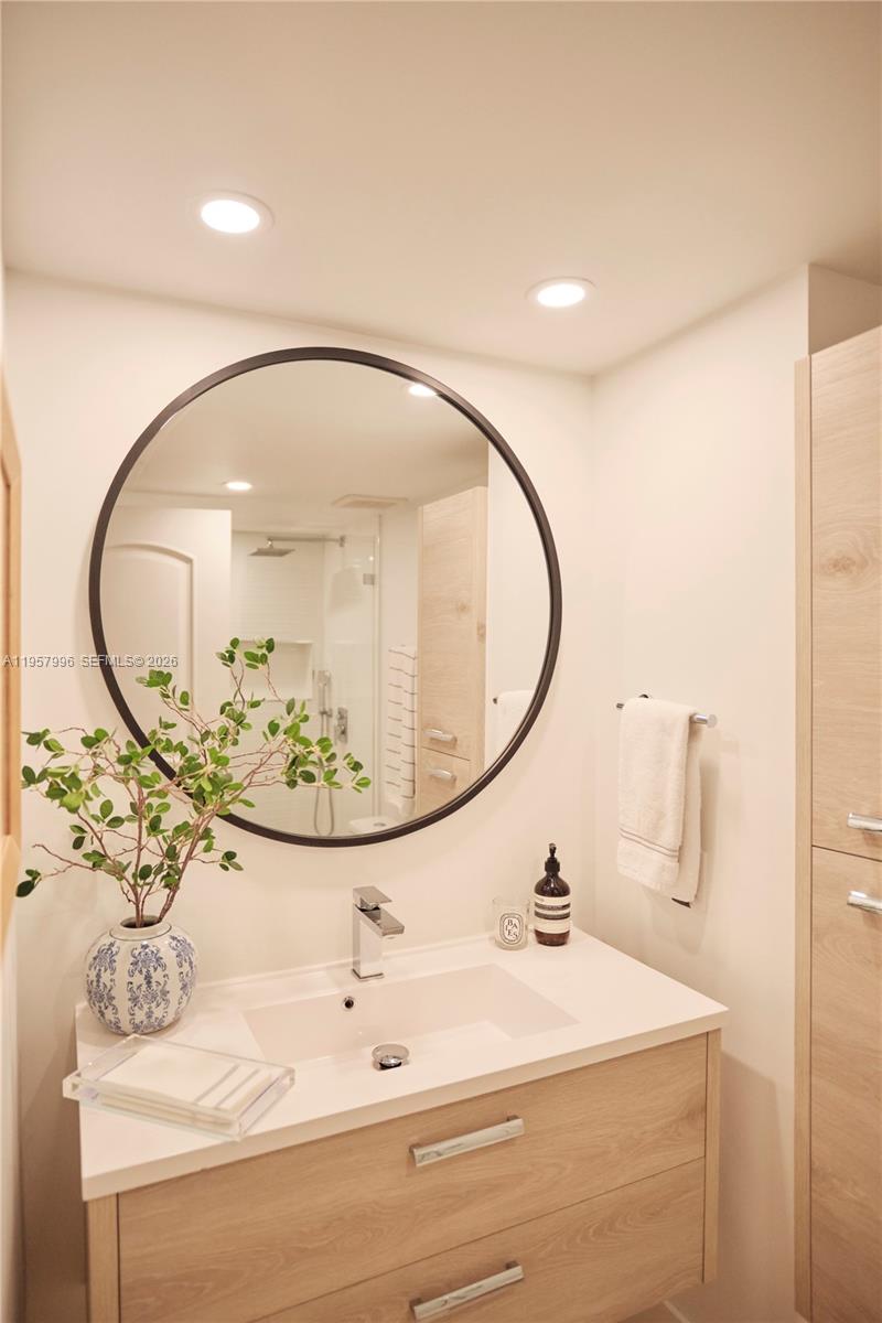 image Brickell Key One14