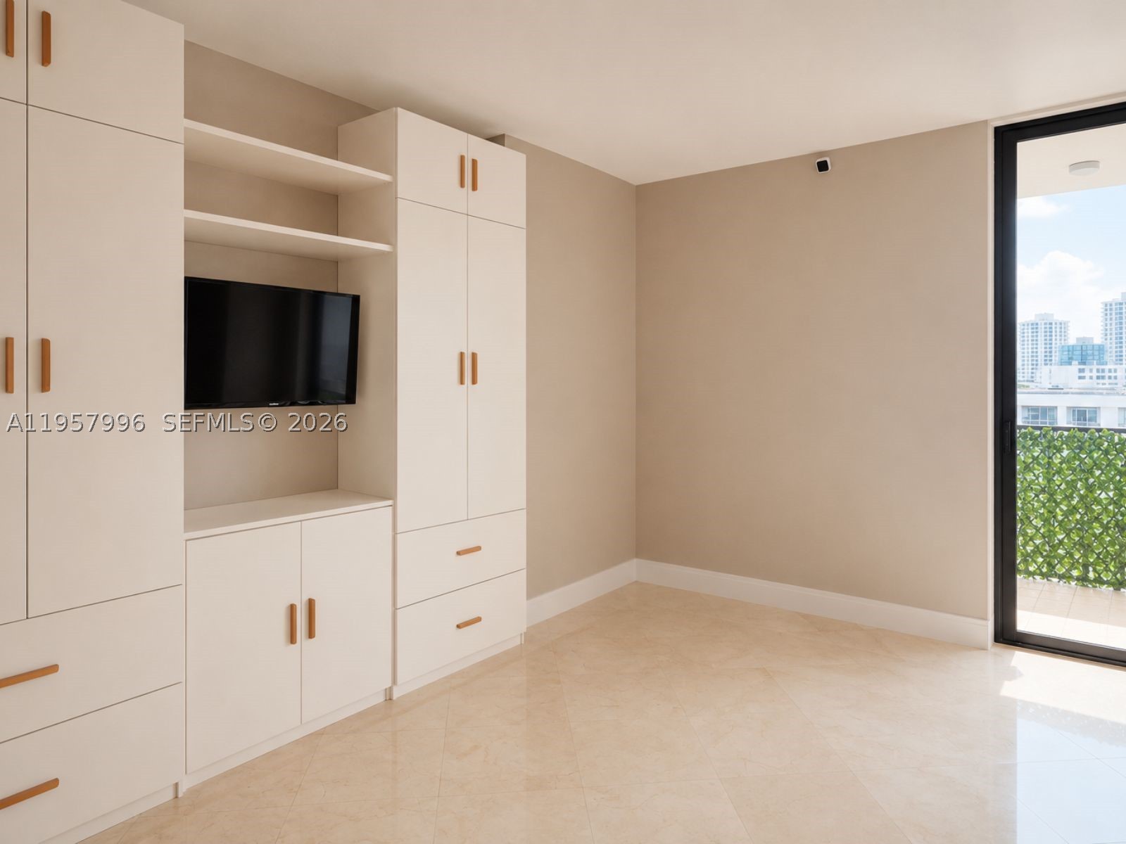 image Brickell Key One32