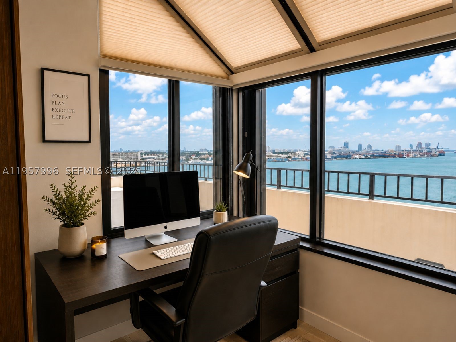image Brickell Key One35