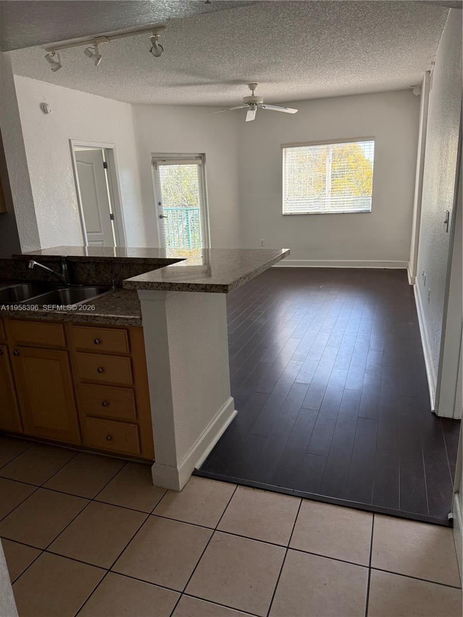 6001 SW 70th St #301 South Miami, FL 33143