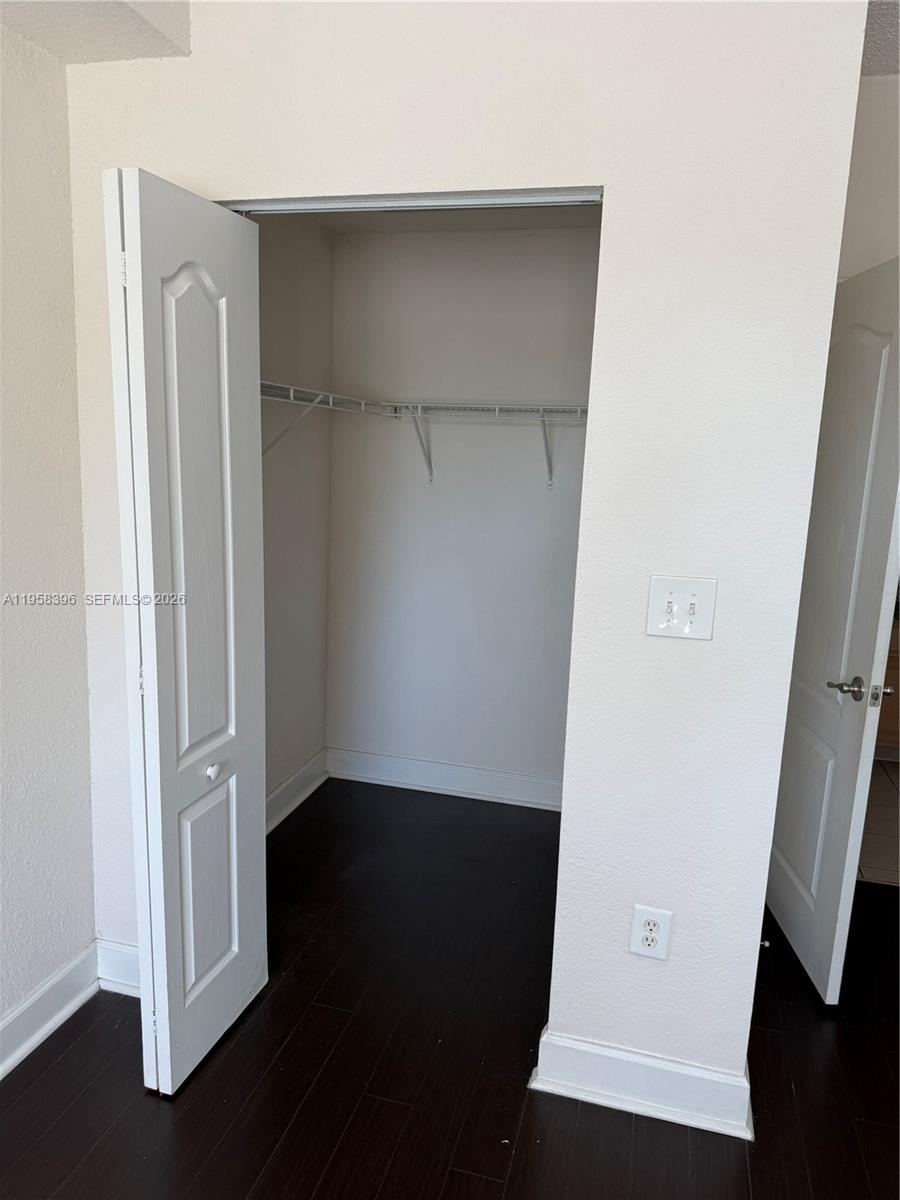 6001 SW 70th St #301 South Miami, FL 33143