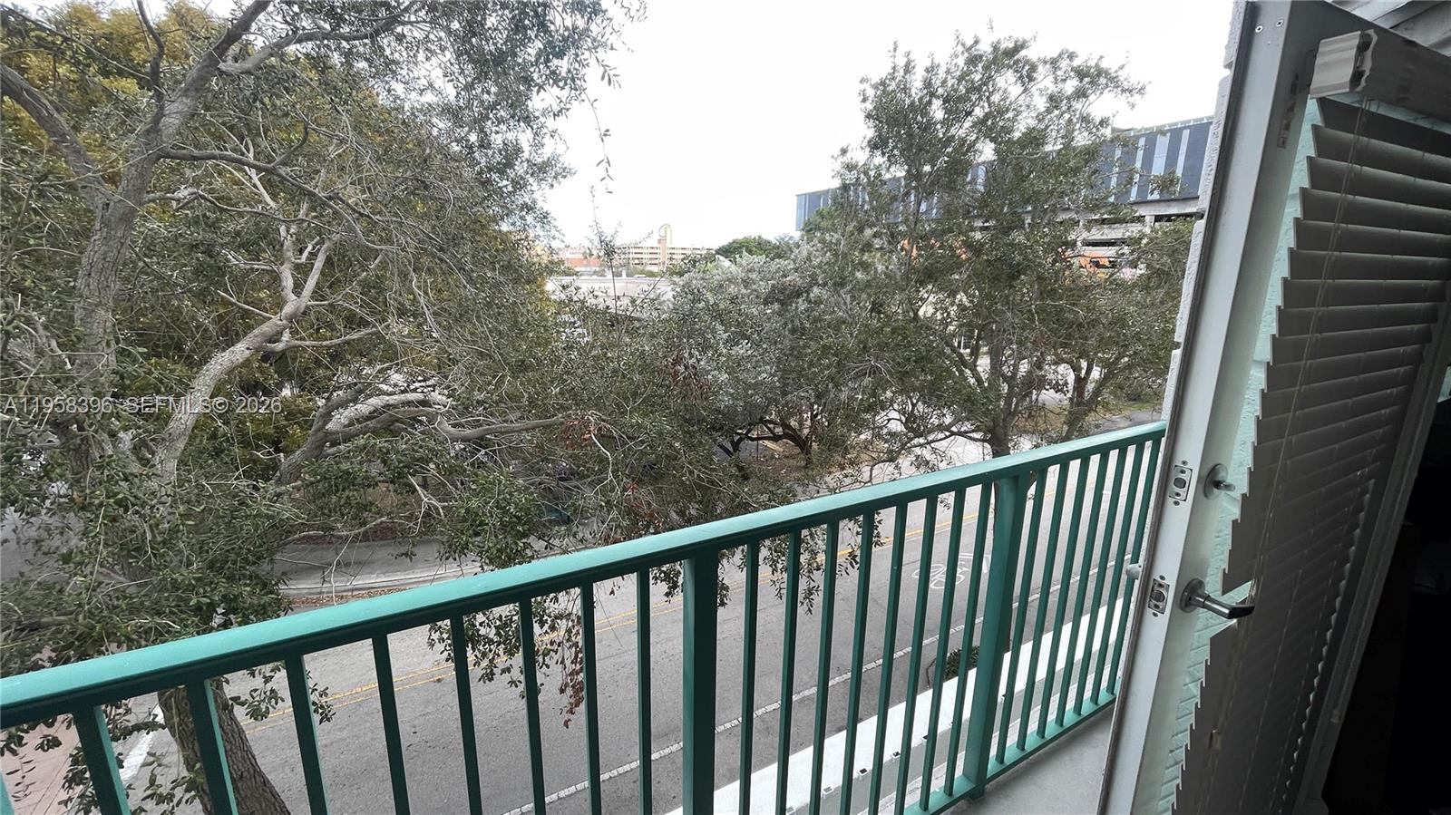 6001 SW 70th St #301 South Miami, FL 33143