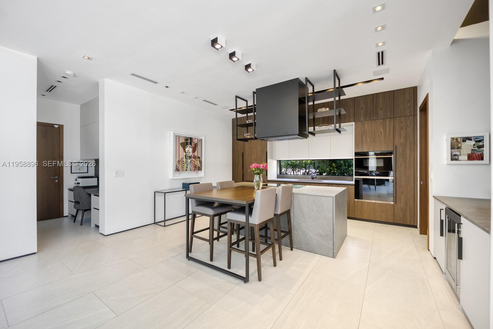 4315 Anderson Rd Coral Gables, FL 33146